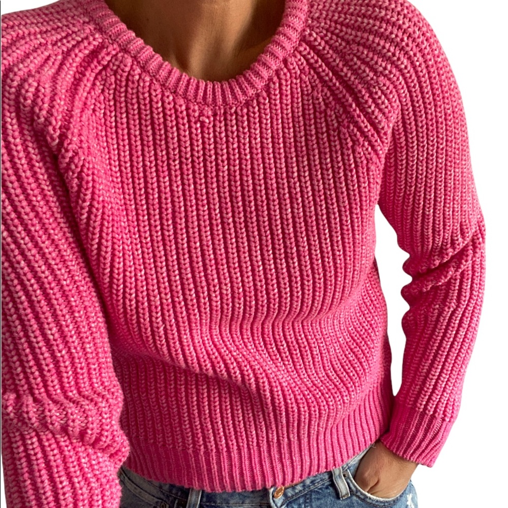 FOREVER 21: Pink cable knit crew neck sweater